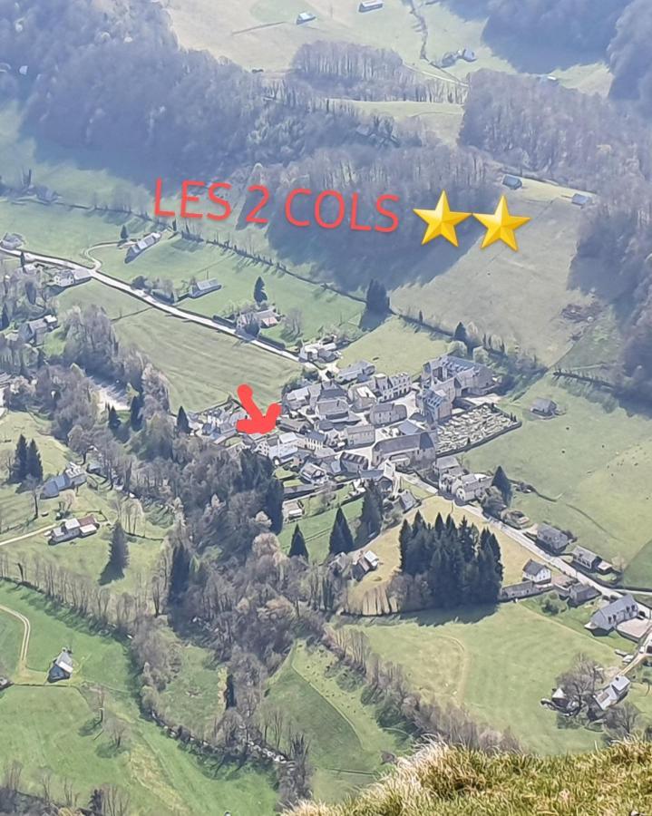 Hotel Les Deux Cols 圣玛丽德康庞 外观 照片